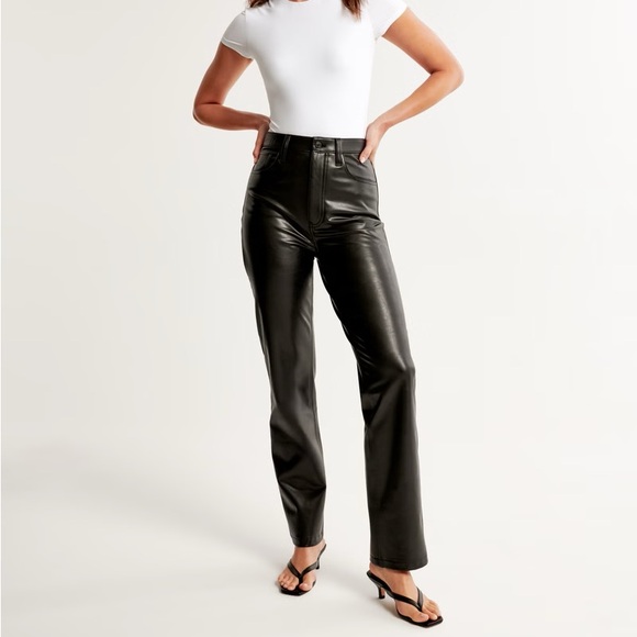 Abercrombie & Fitch Pants - A&F Curve Love 90s Straight Leather Pant